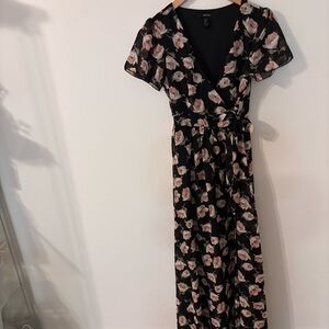 Forever 21 Black and Pink Floral Maxi Wrap Dress Size Small EUC